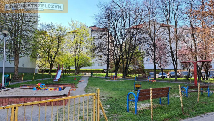 Mieszkanie Sprzedaż  Praga-Południe Władysława Umińskiego 14